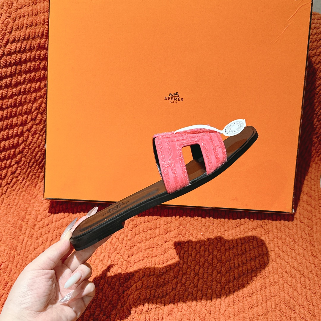 Hermes Oasis Sandal: Stylish & Versatile Suede Diamond Slides with Silk Scarf 7 i1746206630 6093 7