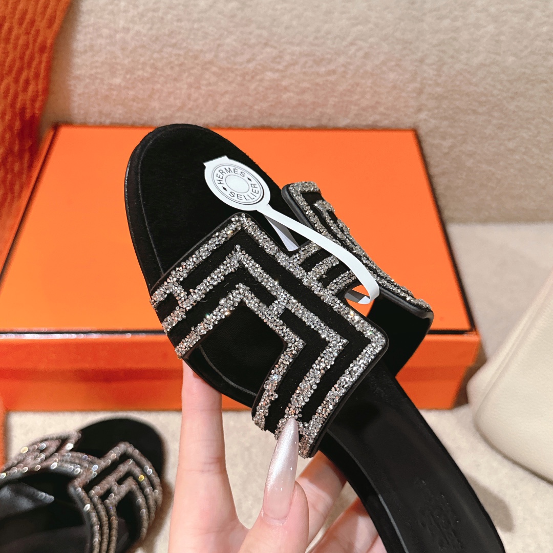 Hermes Oasis Heeled Sandals - Stylish & Versatile, Ultimate Comfort 8 i1746206757 6663 6