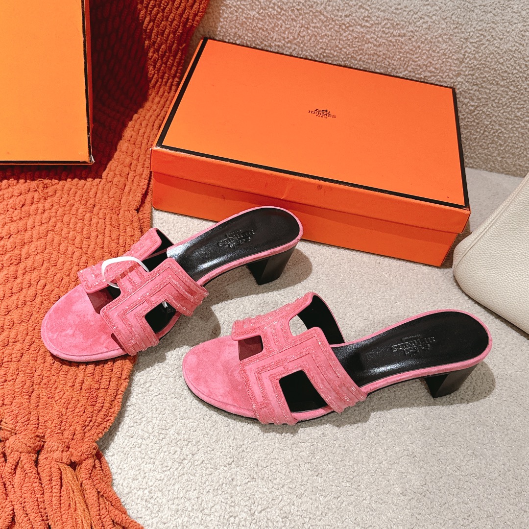 Hermes Oasis Sandal: Stylish & Comfortable Block Heel Sandal with Silk Scarf 4 i1746206893 2678 7