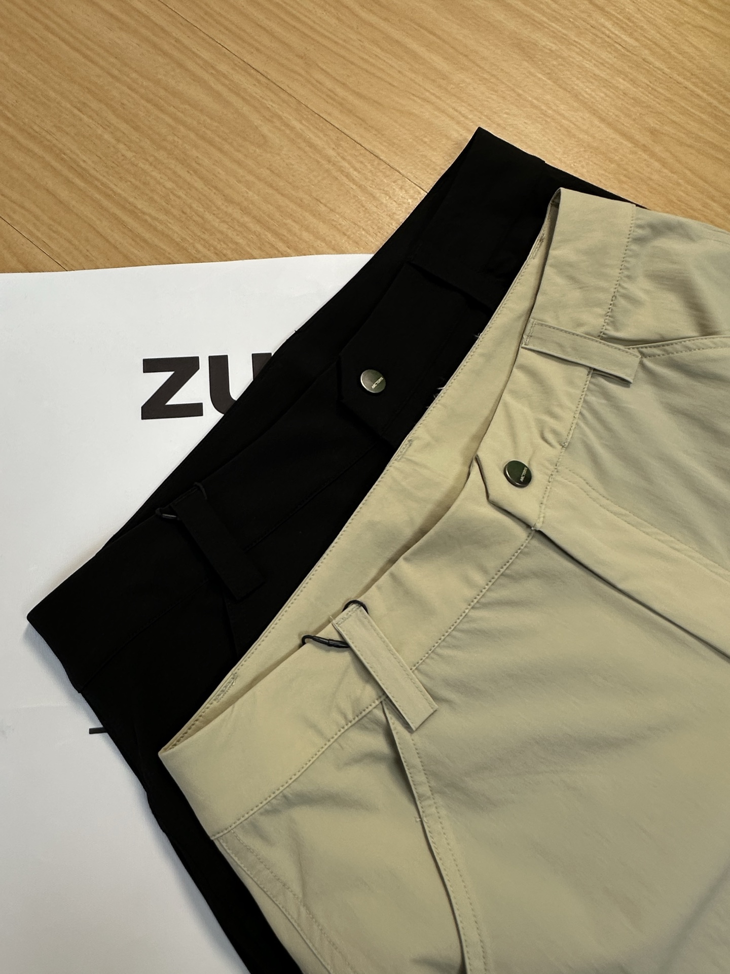 Arcteryx Cronin Pantalones Softshell Transpirables para Hombre 7 i1741332275817 803 0 5