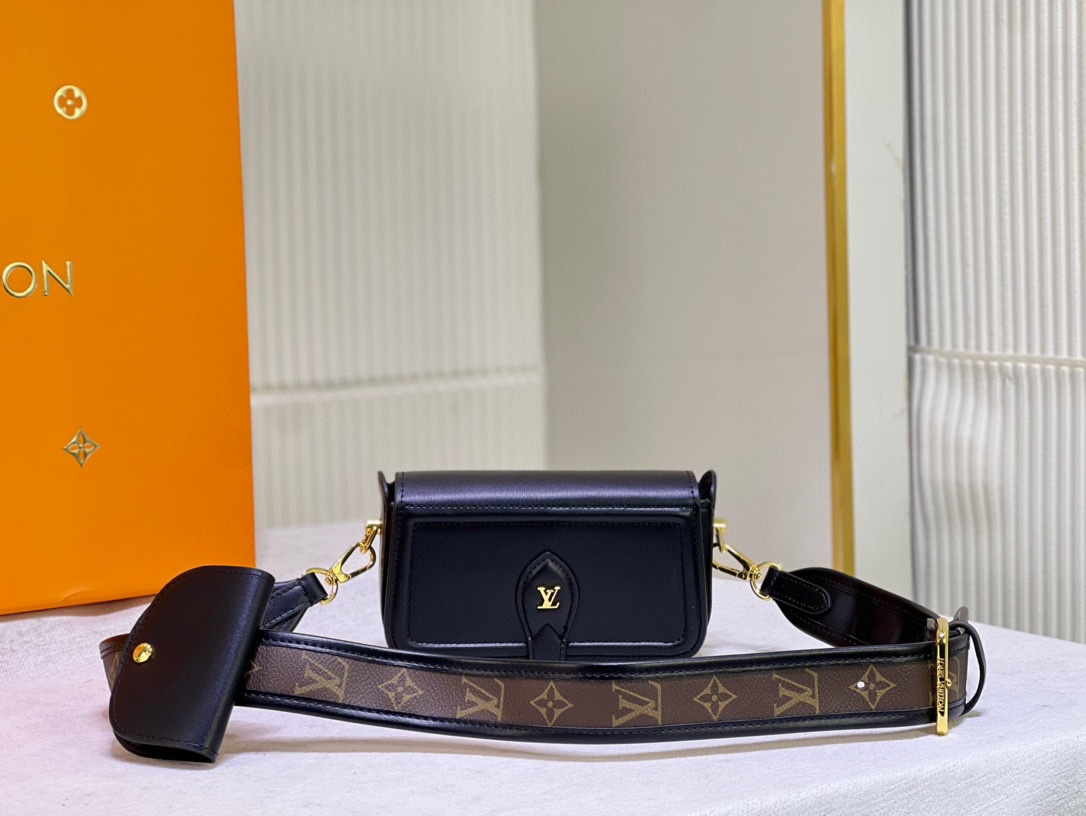 Louis Vuitton Bags Handbags Monogram Canvas Cowhide M69841