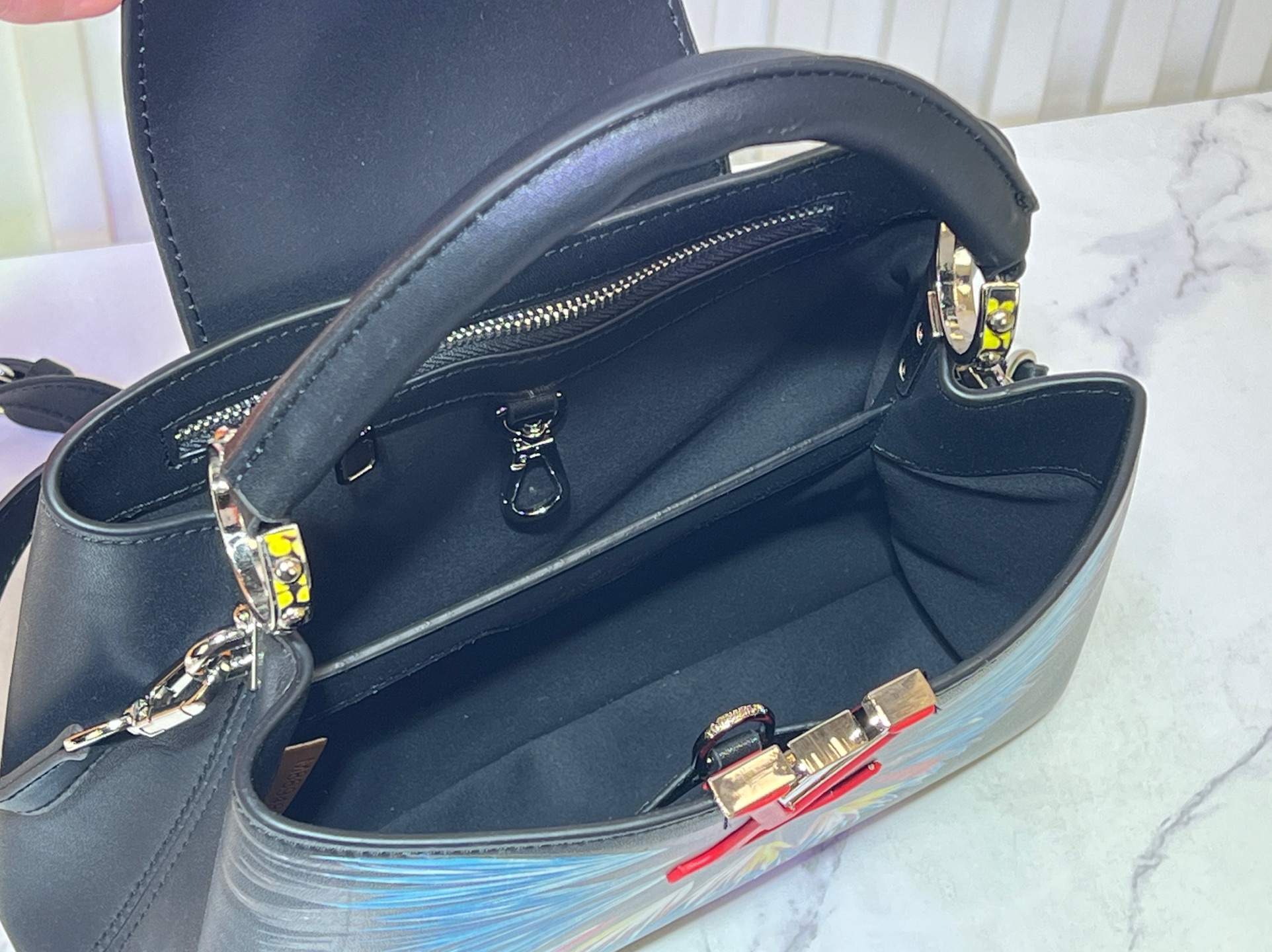 Louis Vuitton Capucines Mini Handbag Taurillon Leather with LV Signature 9 i1740962997577 6422 0 7