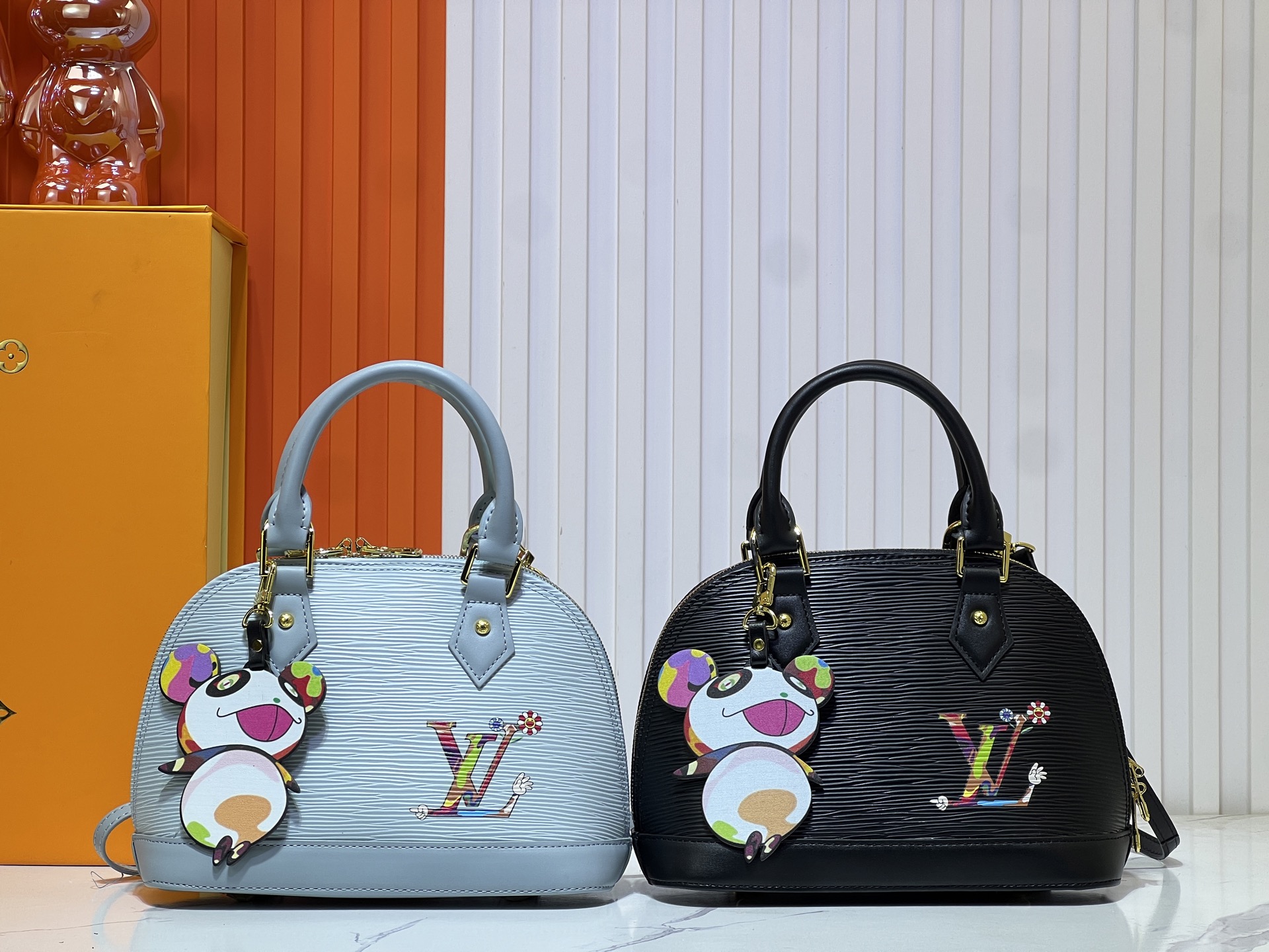 M53152 M13670黑色 蓝色