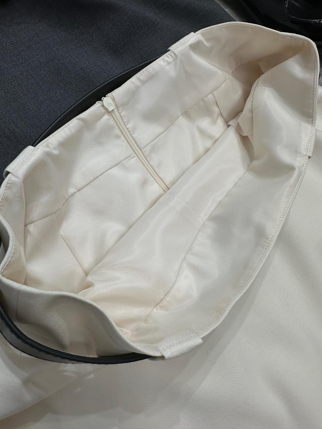 High Quality Women’s Clothes: Belted Skirts with Safety Pants, Polyester Fabric, 3 Colors - 图片 2