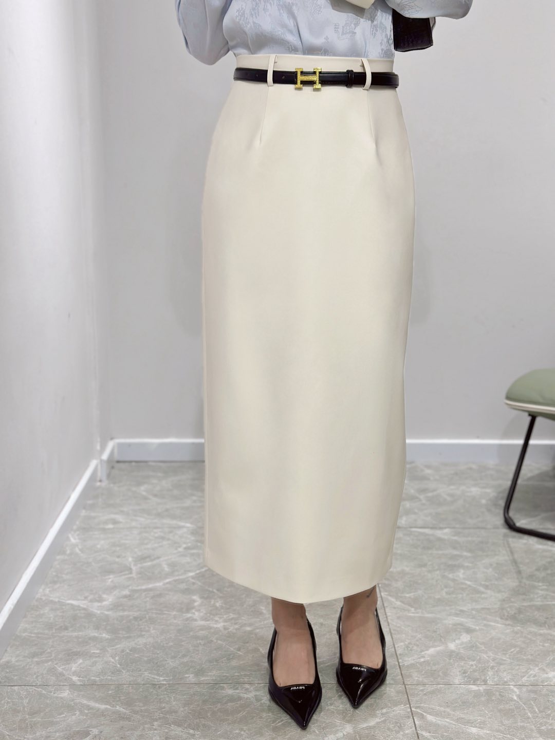 2025 Spring High-Quality Female Suit with New Belt, Various Sizes and Colors - 图片 4