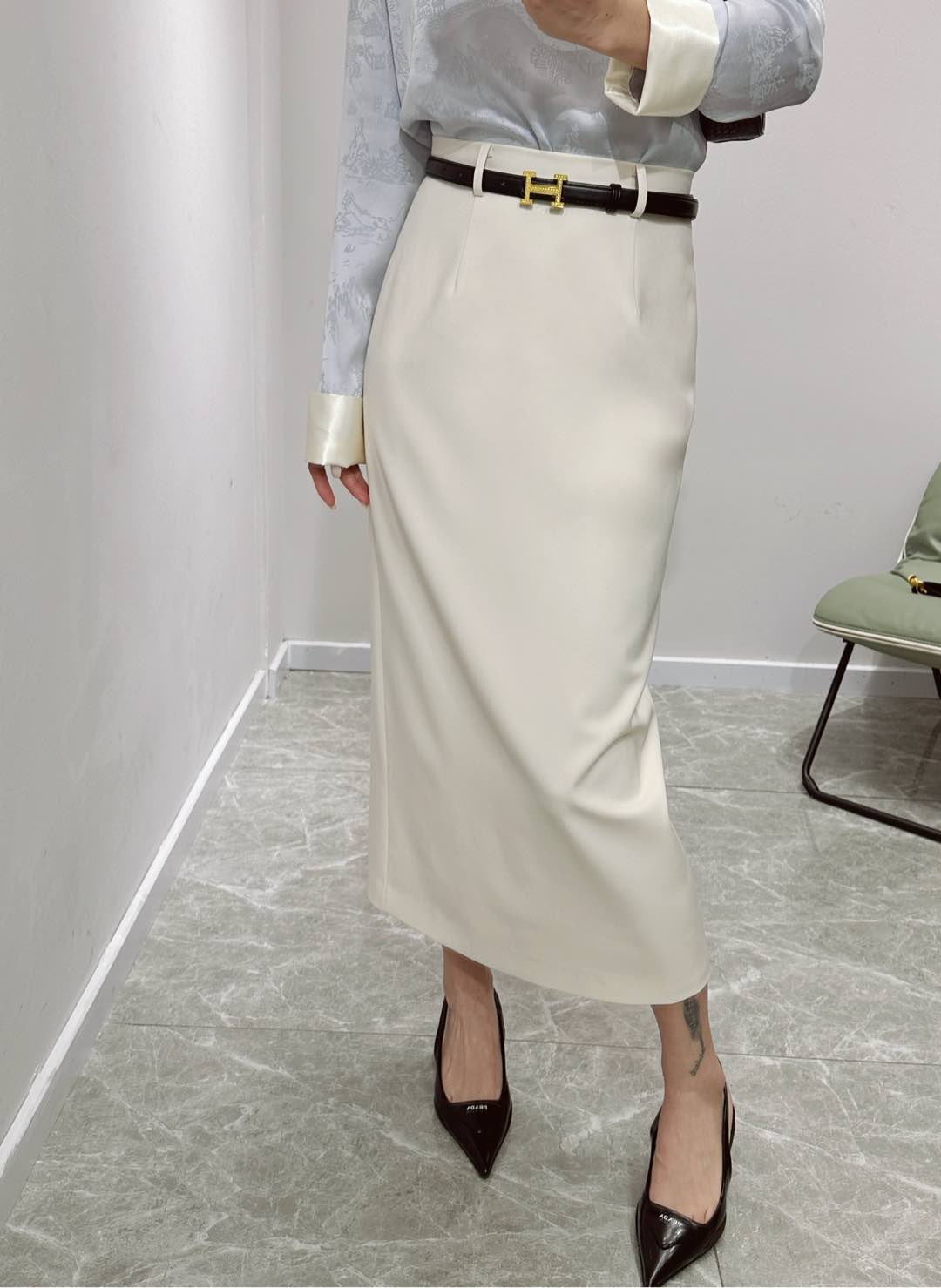 2025 Spring High-Quality Female Suit with New Belt, Various Sizes and Colors - 图片 1