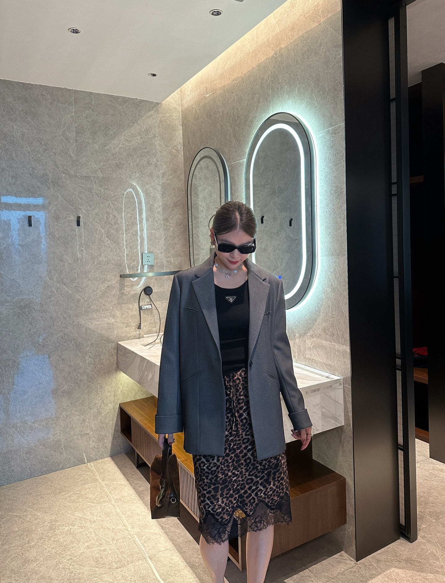 i1760186275245 828 0 6