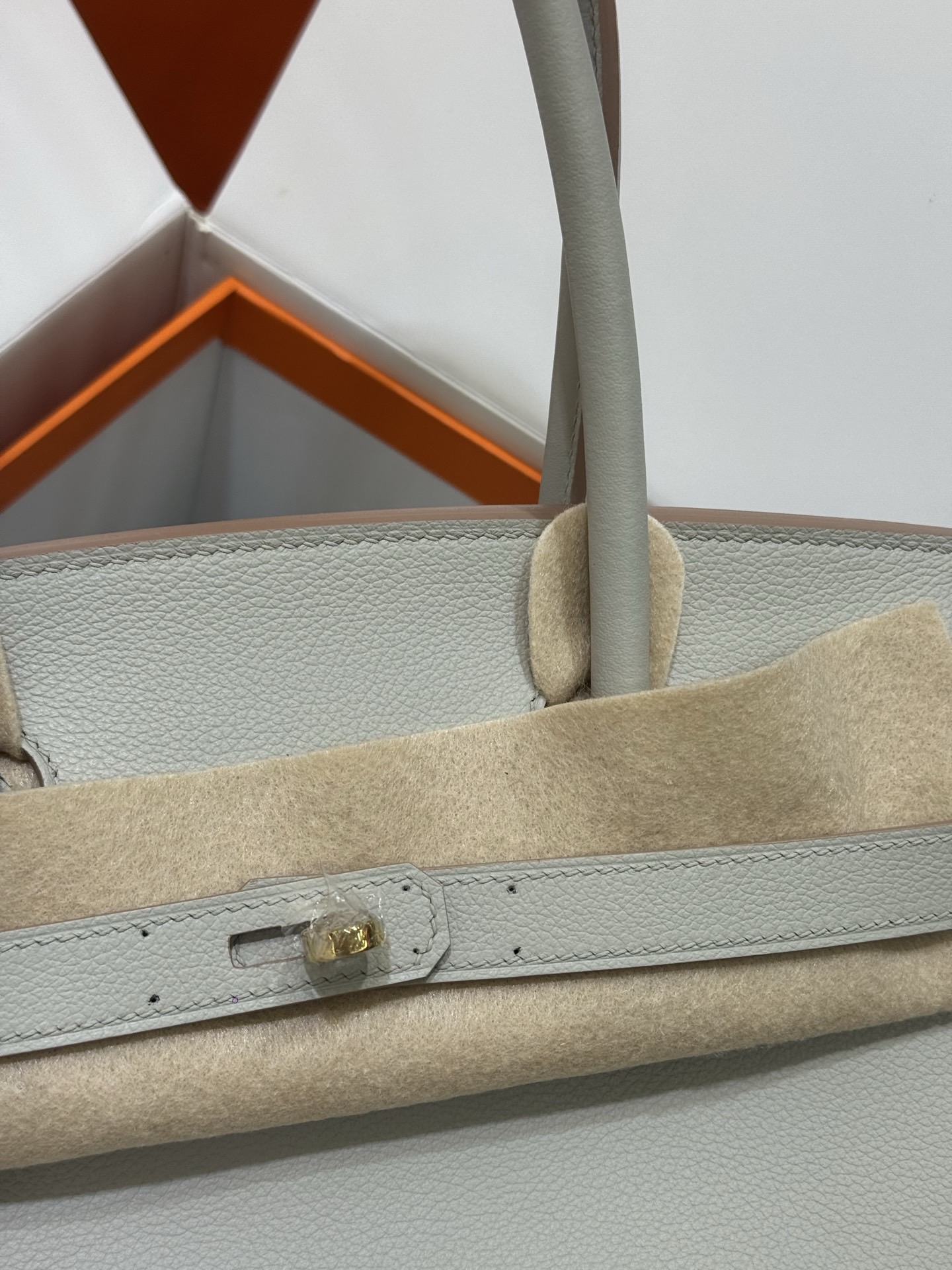 Hermès High-end delivery photos that must be released every day when customers order
