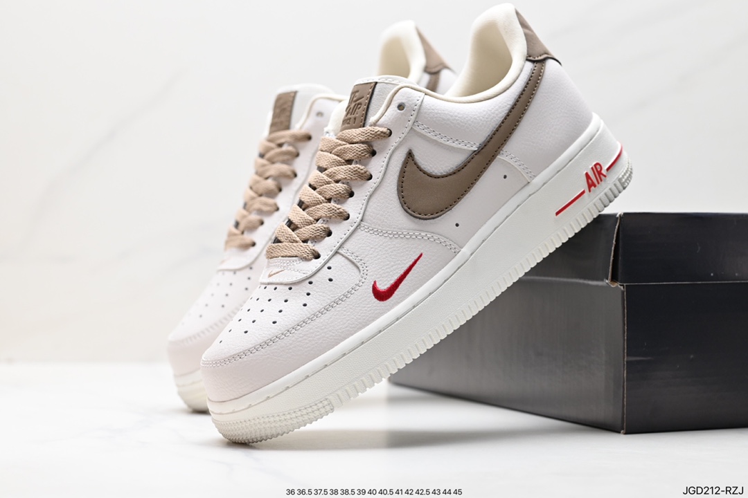 耐克Nike Air Force 1 Low 空军一号低帮百搭休闲运动板鞋 FB1853-111