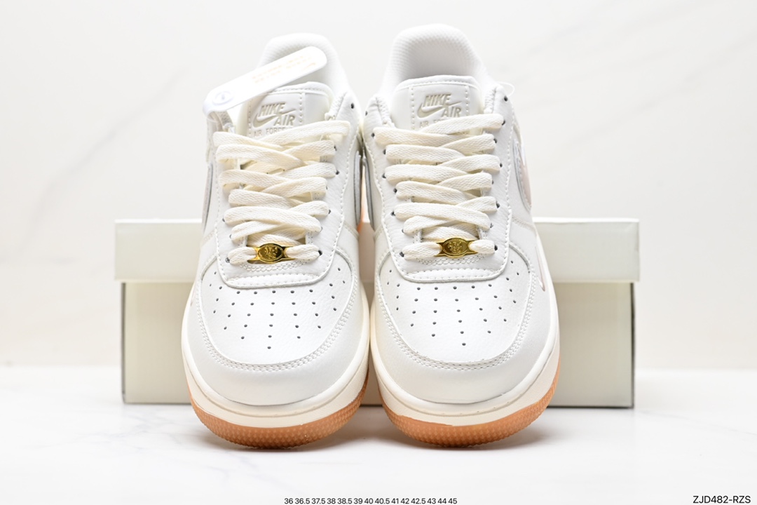 240 Air Force 1 ‘07 Low  WA0531-305