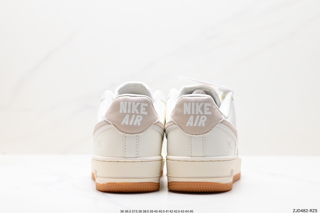 240 Air Force 1 ‘07 Low  WA0531-305