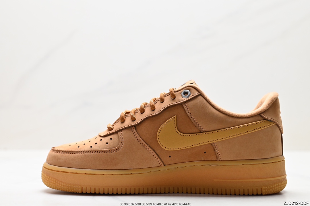 240 Air Force 1 ‘07 Low  CJ9179-200