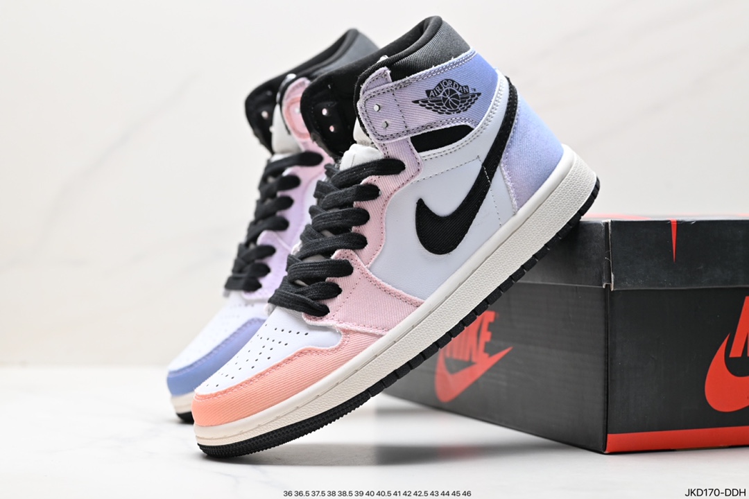 160 耐克Nike Air Jordan 1 Retro High OG”Black/White“AJ1代篮球鞋 555088-063