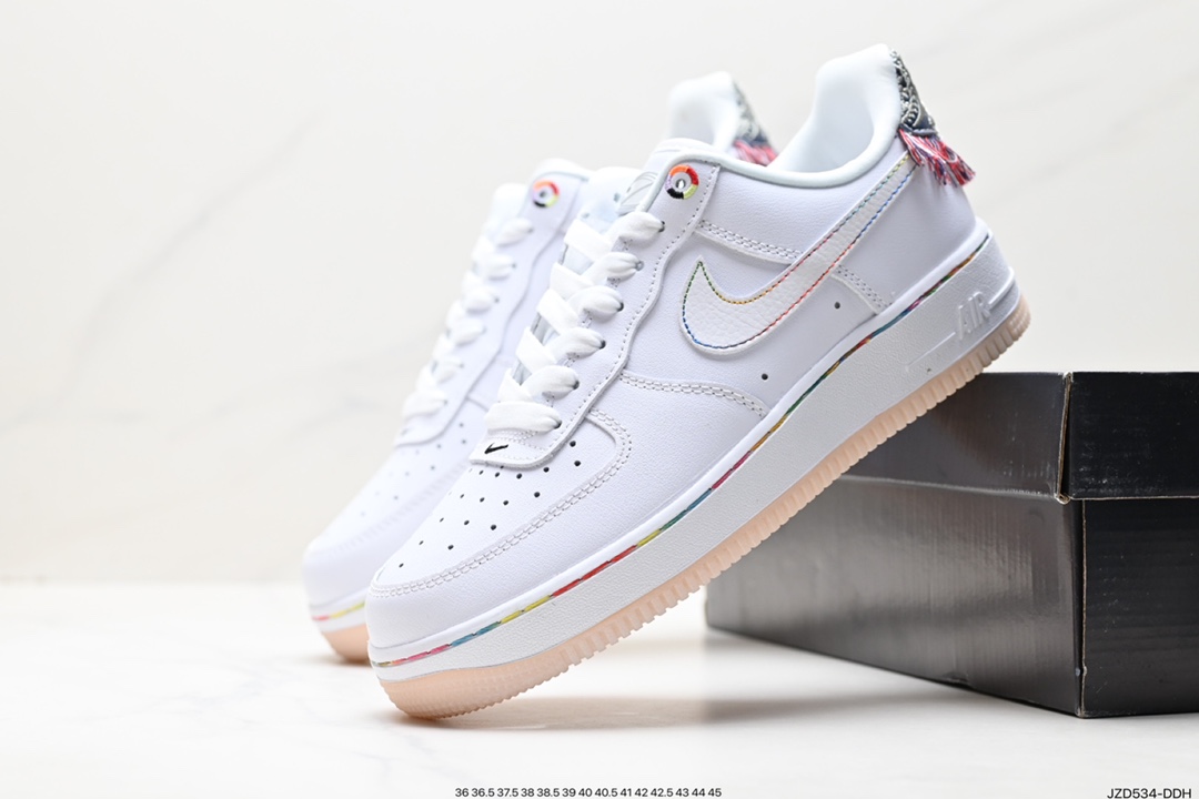 140 耐克Nike Air Force 1 Low 空军一号低帮百搭休闲运动板鞋 FN8918-111