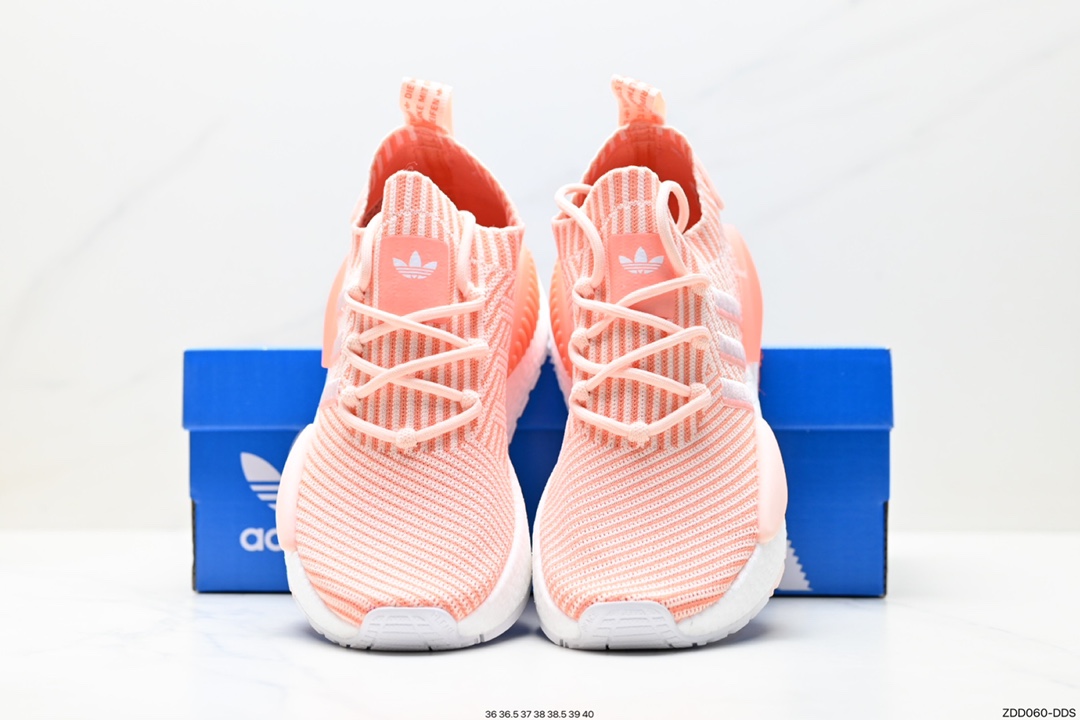 230 Adidas 阿迪达斯 NMD_W1 Boost原装进口的鱼鳞纹 IE9593