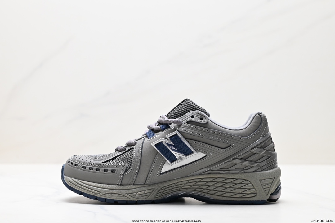 运动鞋, 跑鞋, 新百伦, 休闲运动鞋, New Balance - New Balance Made in USA M992 系列 经典古复 休闲运动搭百老爹步跑鞋
货号：M992GR