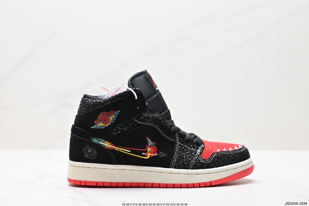 200 耐克Nike Air Jordan 1 Retro High OG”Black/White“AJ1篮球鞋 DN4904-001