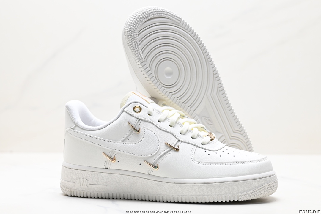 180 耐克Nike Air Force 1 Low 空军一号低帮百搭休闲运动板鞋 FV3654-111