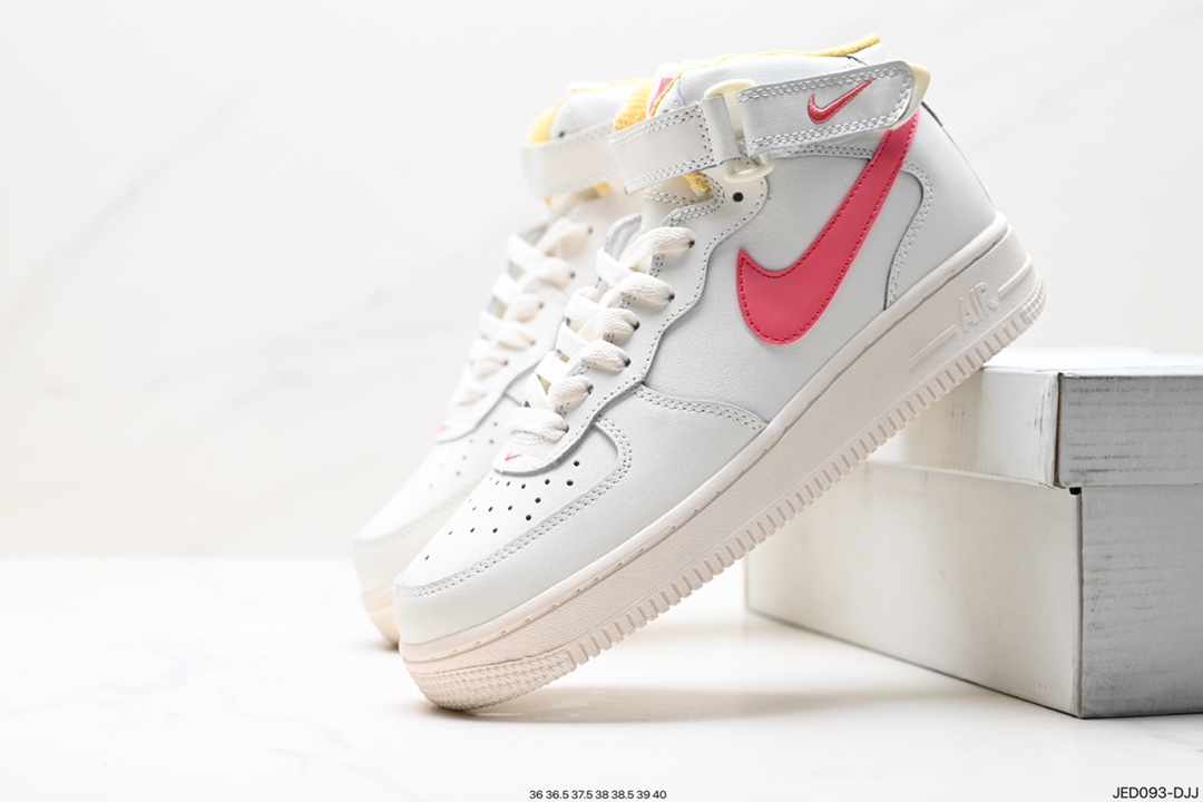 150 耐克Nike Air Force 1 Low 空军一号低帮百搭休闲运动板鞋 DH2933-100