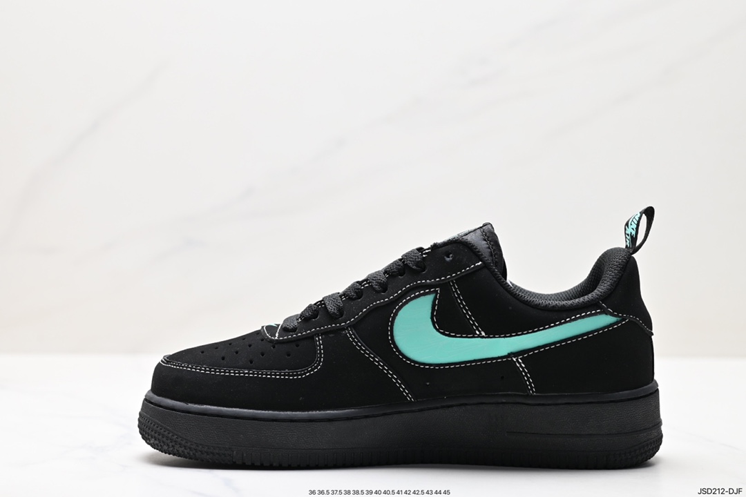 200 Air Force 1 ‘07 Low FB8971-500