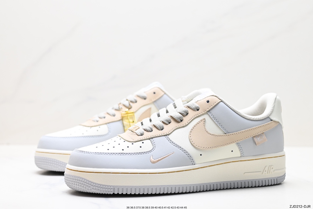 240 Air Force 1 ‘07 Low DB3301-111