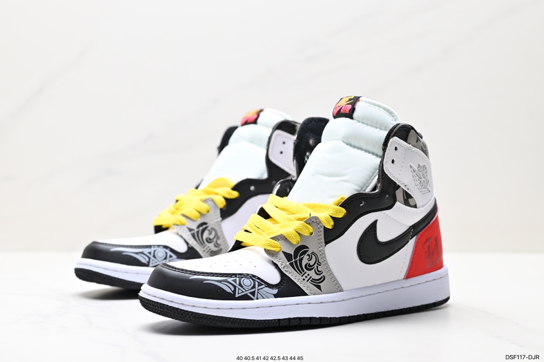 105 耐克Nike Air Jordan 1 Retro High OG”Black/White“AJ1代篮球鞋 555088-603