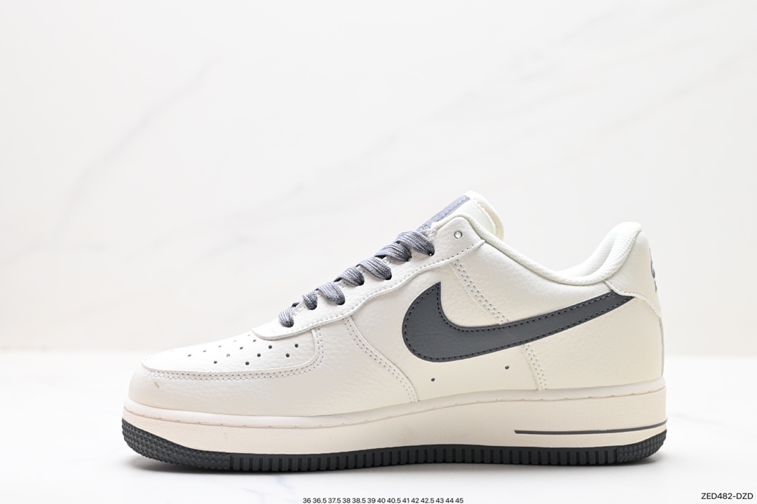 Air Force 1 '07 LV8 SU2305-008