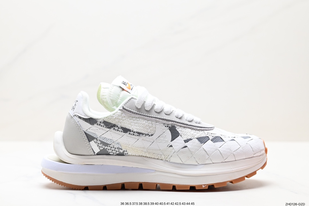 300 耐克Sacai X NIKe regasus vaporrly SP 华夫双勾三代3.0走秀 DR5209-300