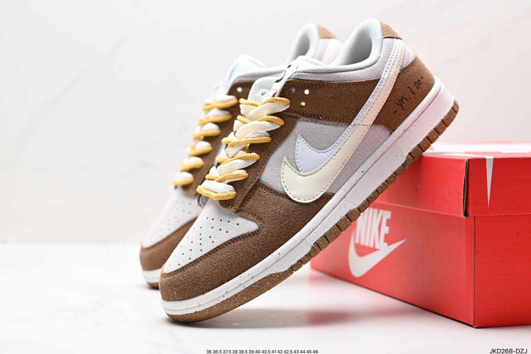 160 Nike Dunk Low SE “85” 此款Nike Dunk Low采用绒面革材质 DO9457-103