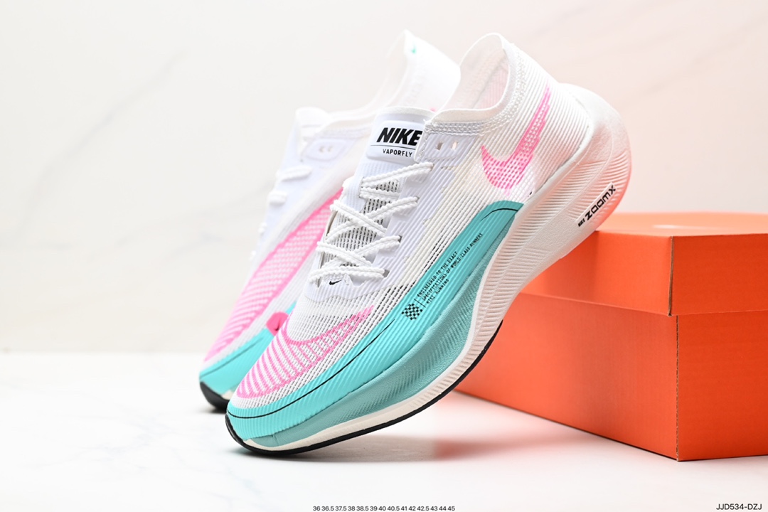 130 ZoomX Vaporfly Next%马拉松二代 使用全新 Vaporweave 科技打造鞋面 CU4111-300