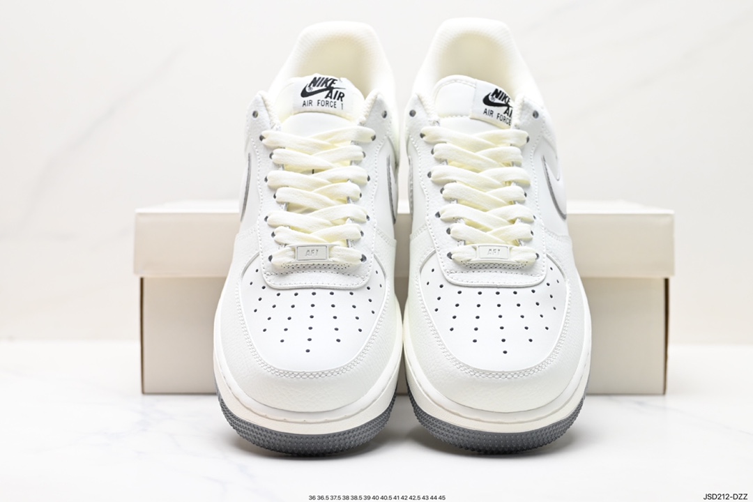 200 Air Force 1 ‘07 Low GA1512-885