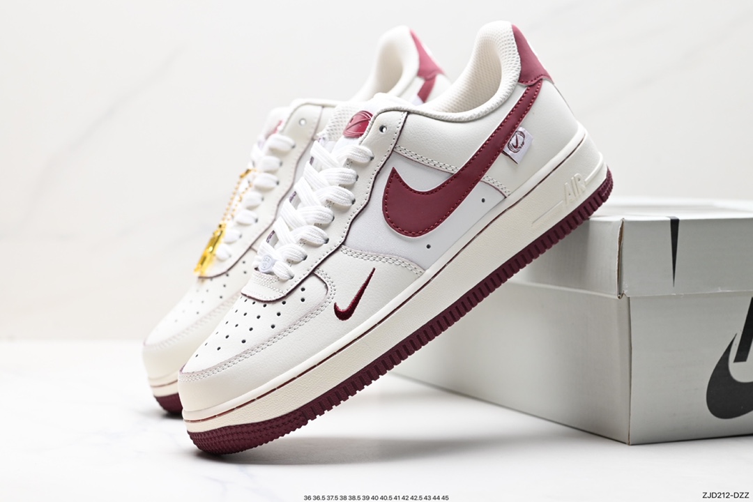 Air Force 1 ‘07 Low DB3301-099