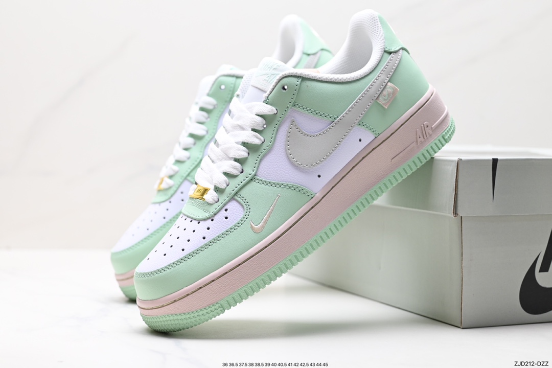 Air Force 1 ‘07 Low DB3301-099