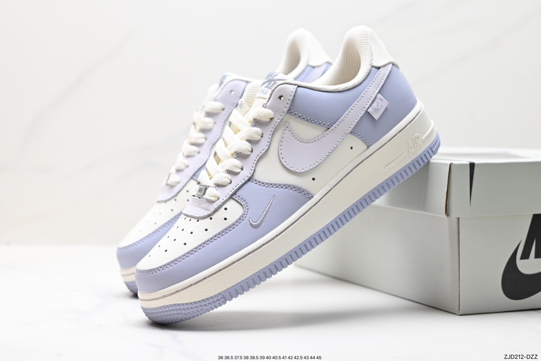 Air Force 1 ‘07 Low DB3301-099