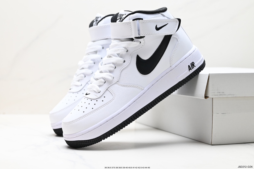 200 Air Force 1 ‘07 Low DV0806-101