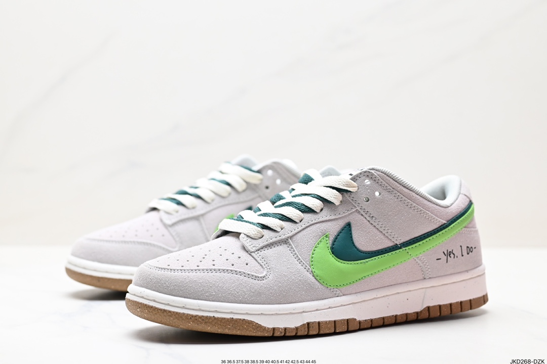 Nike Dunk Low SE “85” This Nike Dunk Low is made of suede DO9457-107