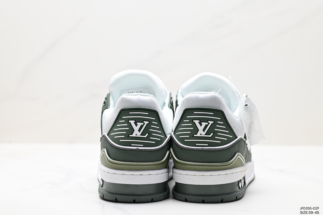 170 LV路易威登Louis Vuitton Trainer Maxi Low Sneaker 面包版马克西系篮球板鞋