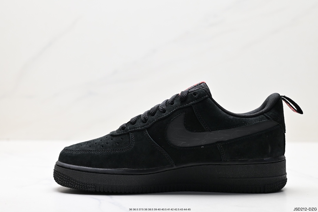 200 Air Force 1 ‘07 Low DZ4514-001