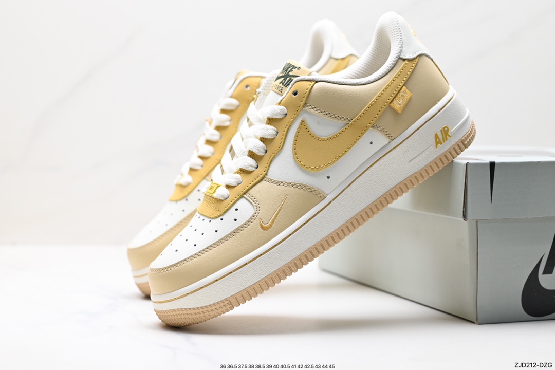 240 Air Force 1 ‘07 Low DB3301-033