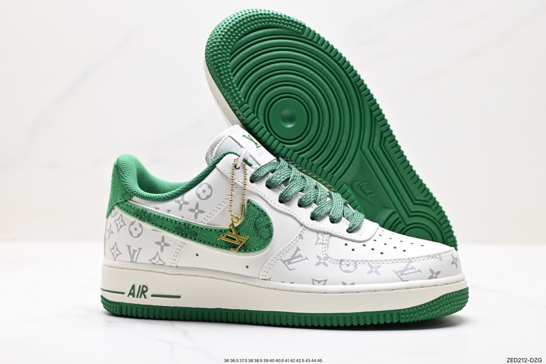 260 Air Force 1 ‘07 Low LU0251-136