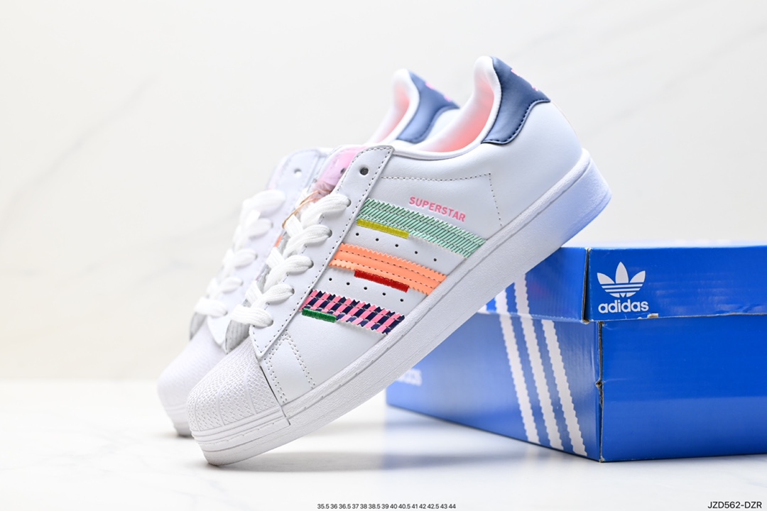 140 阿迪达斯Adidas三叶草 Originals Superstar Pride RM贝壳头板鞋 GX8413