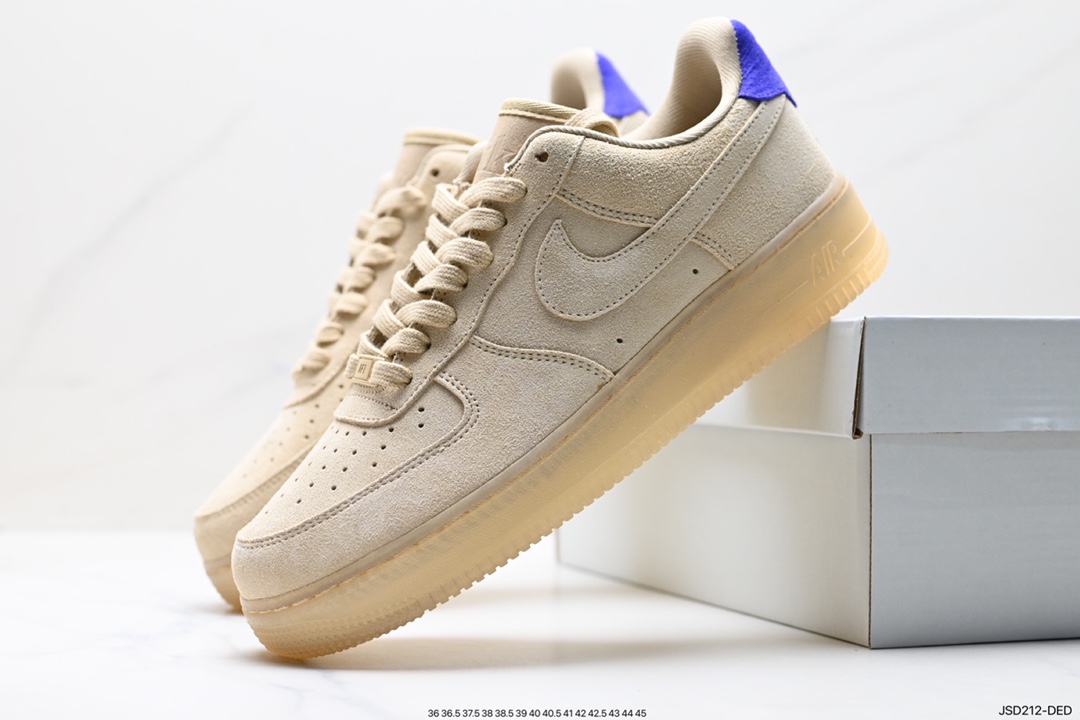 200 Air Force 1 ‘07 Low FN7202-224