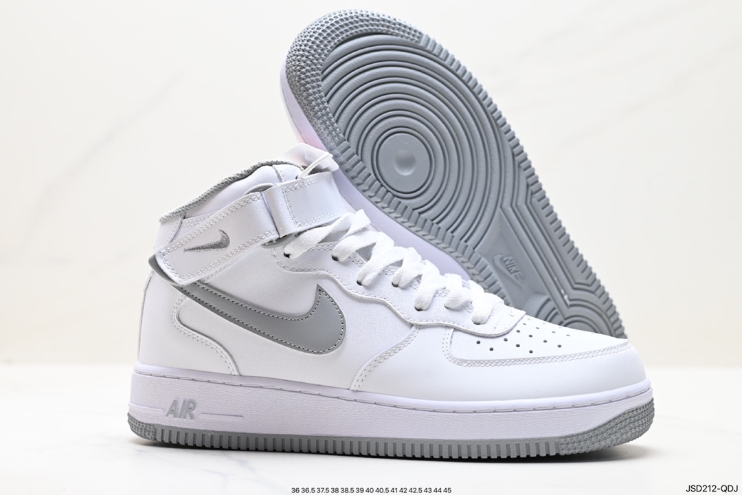 200 Air Force 1 ‘07 Low DV0806-100