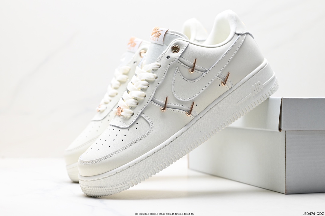 150 耐克Nike Air Force 1 Low 空军一号低帮百搭休闲运动板鞋 FV3654-111