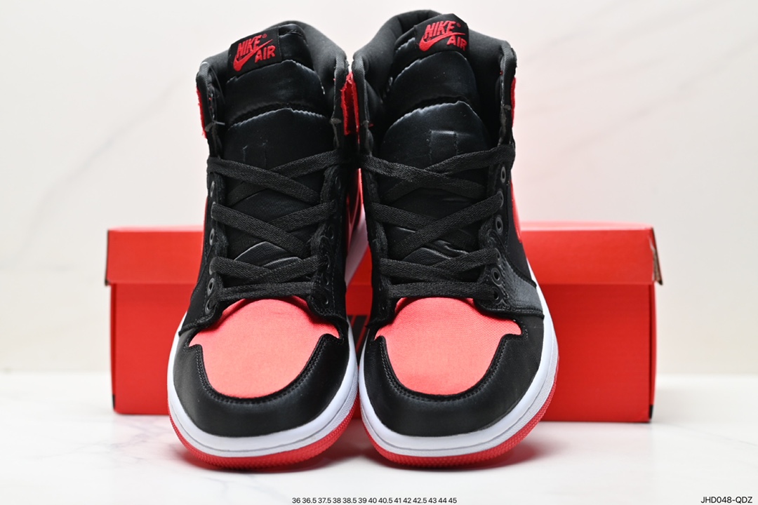 190 耐克Nike Air Jordan 1 Retro High OG”BlackWhite“AJ1代迈克尔篮球鞋 FD4810-061