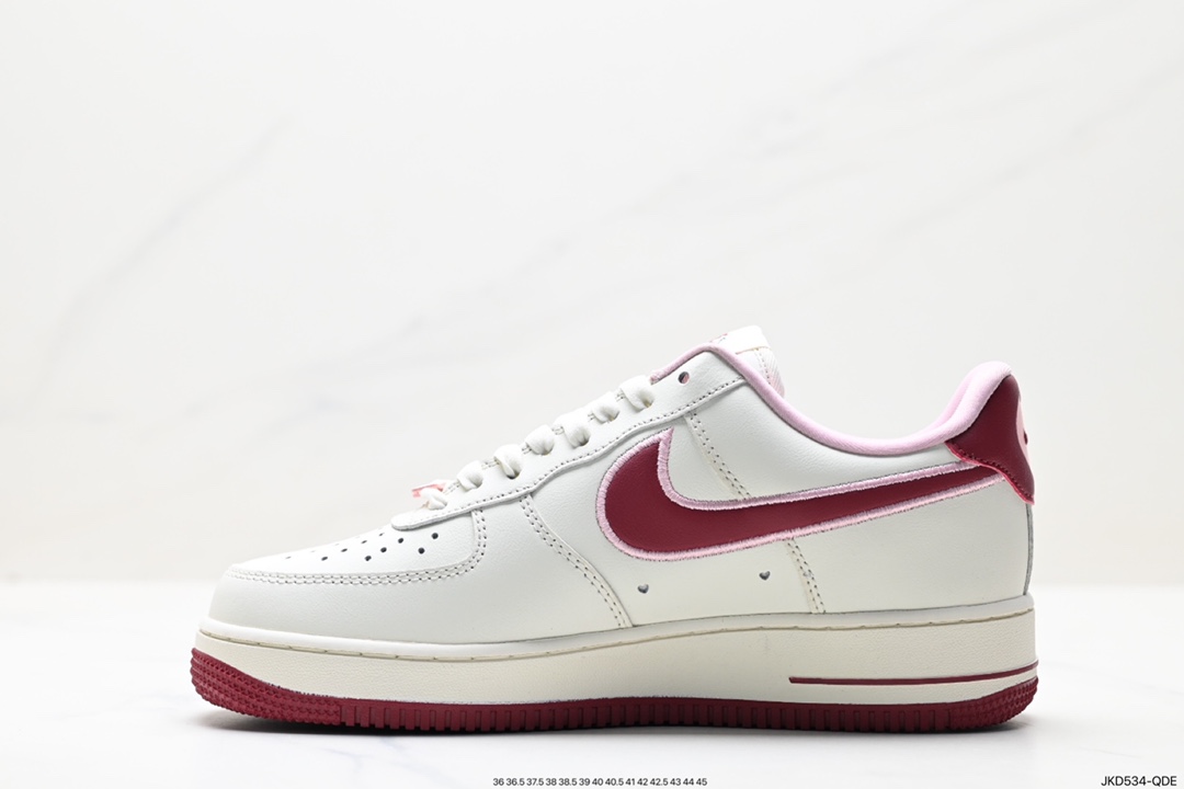 160 耐克Nike Air Force 1 Low 空军一号低帮百搭休闲运动板鞋 DQ7582-100