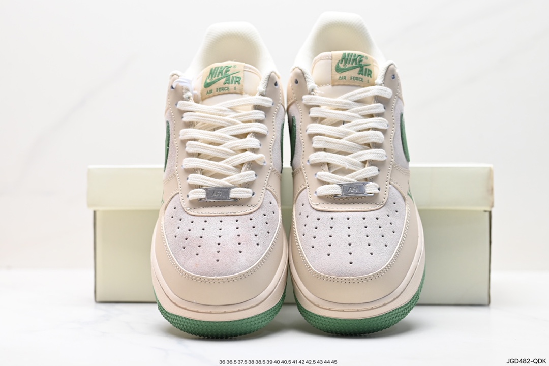 180 Air Force 1 ‘07 Low BS8856-821