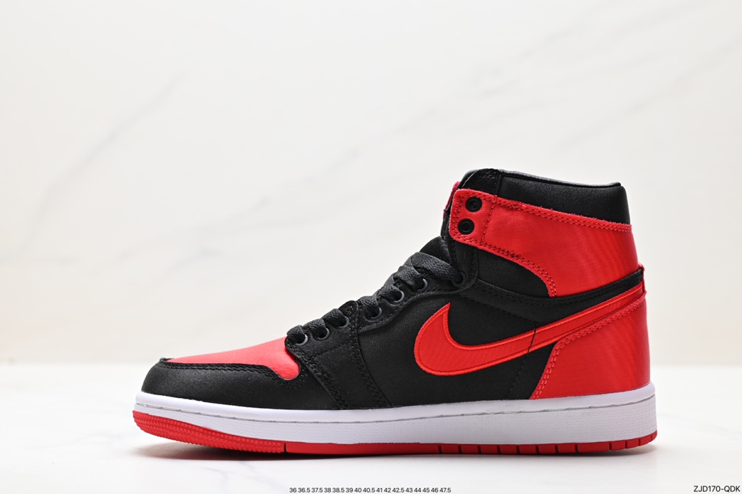 240  Air Jordan 1 Retro High OG ” Satin Bred ” 黑红丝绸 篮球鞋 FD4810-061