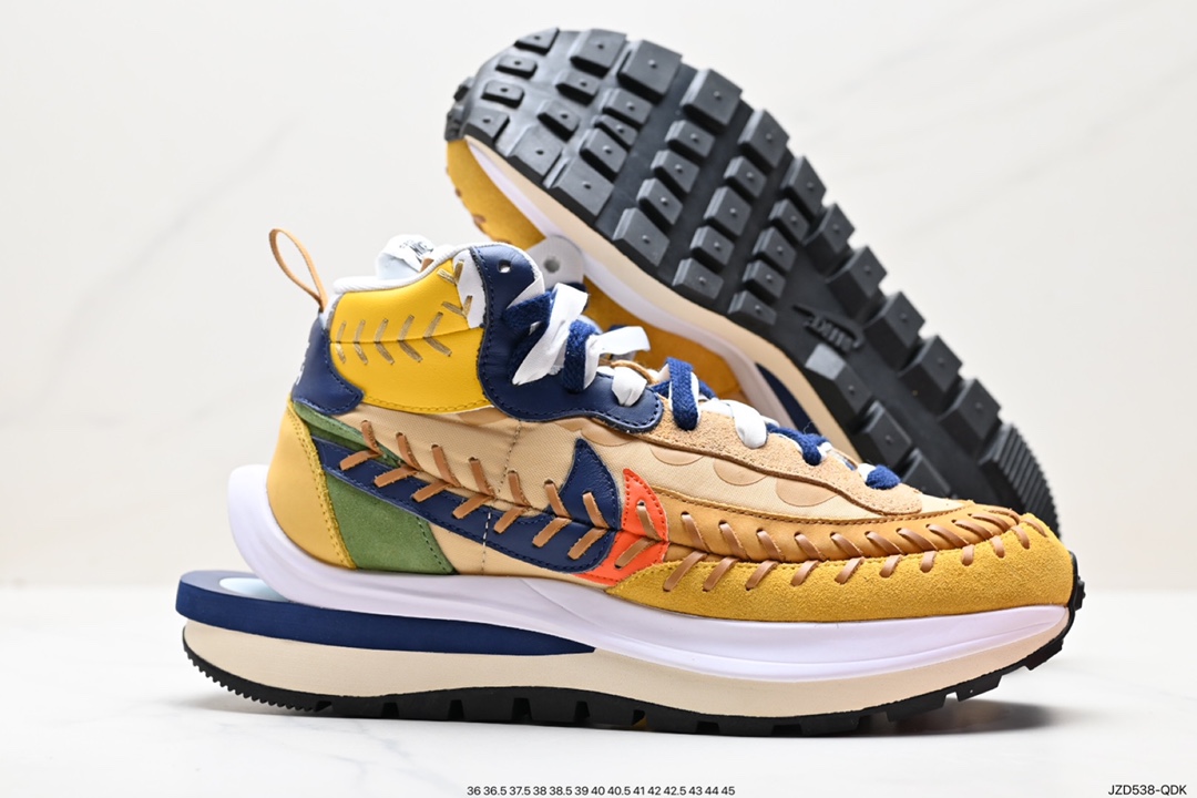 140 Jean Paul Gaultier x sacai x Nike  VaporWaffle "Multi-Color" 三方联名合作款经典华夫缝合中帮跑鞋 DH9186-001