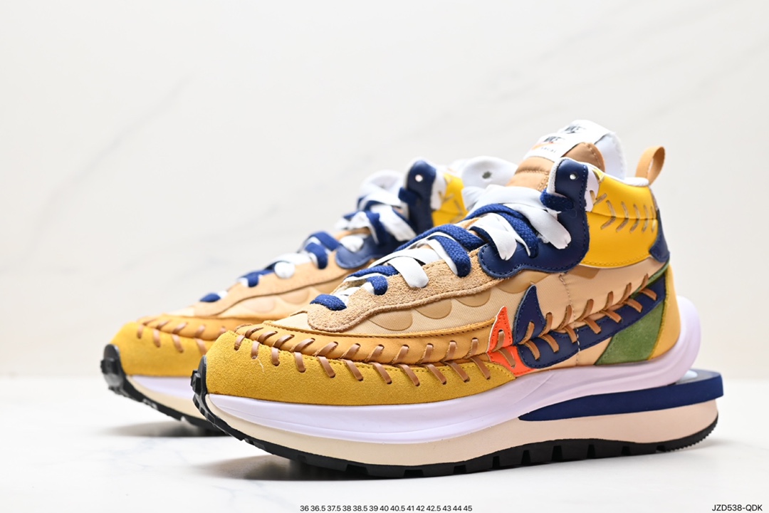 140 Jean Paul Gaultier x sacai x Nike  VaporWaffle "Multi-Color" 三方联名合作款经典华夫缝合中帮跑鞋 DH9186-001